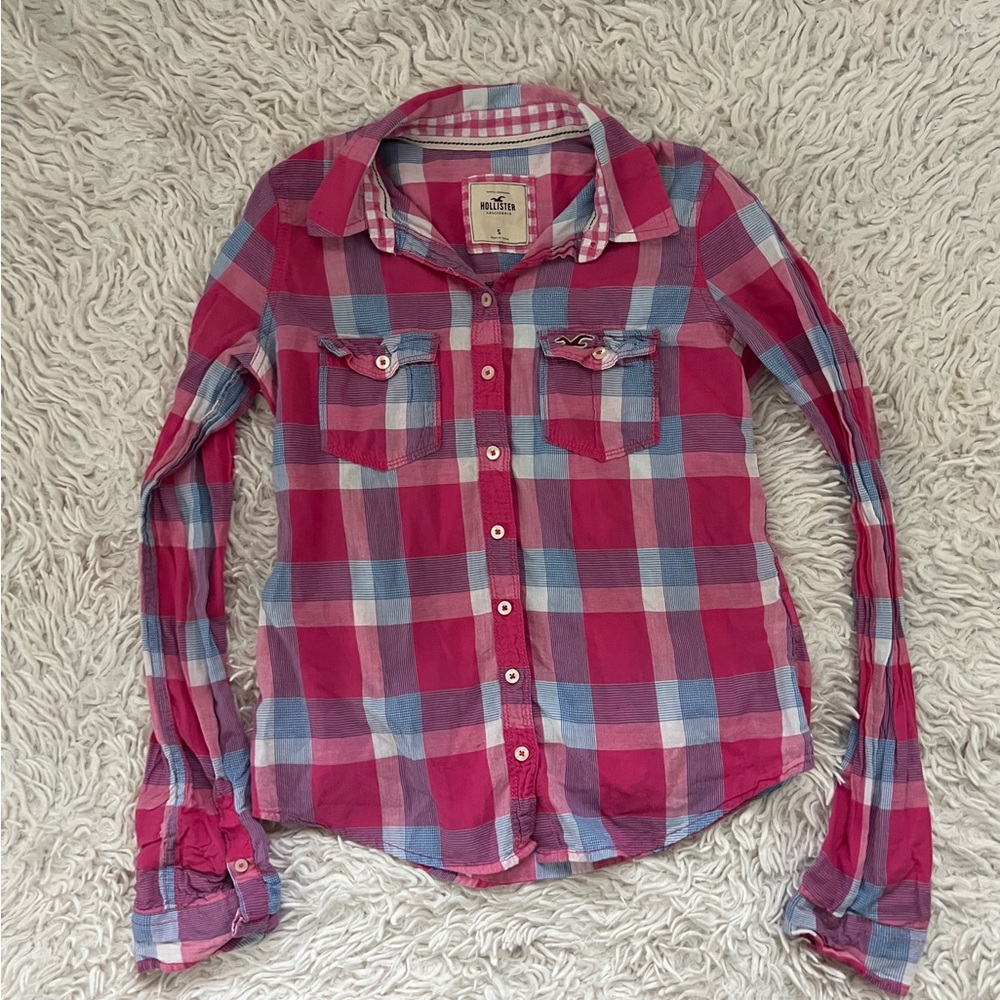 Vintage Hollister Co. pink and blue long sleeve plaid button-up shirt